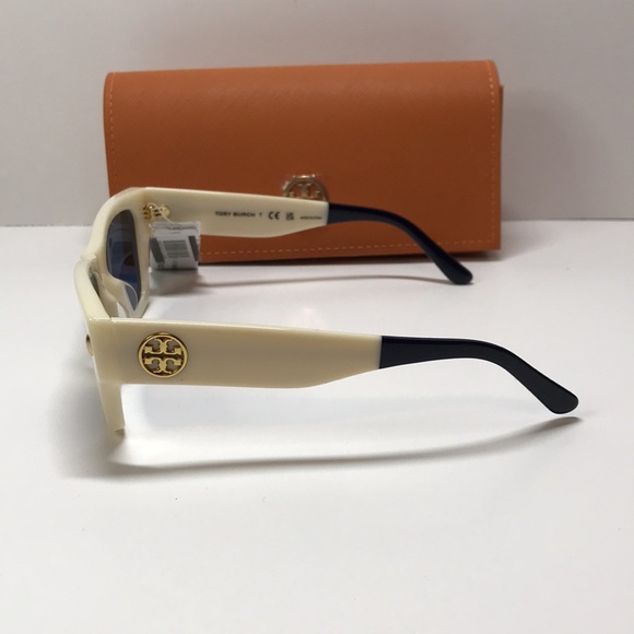 New Authentic Tory Burch TY7169U Sunglasses – Navy/Ivory Vintage Stripes